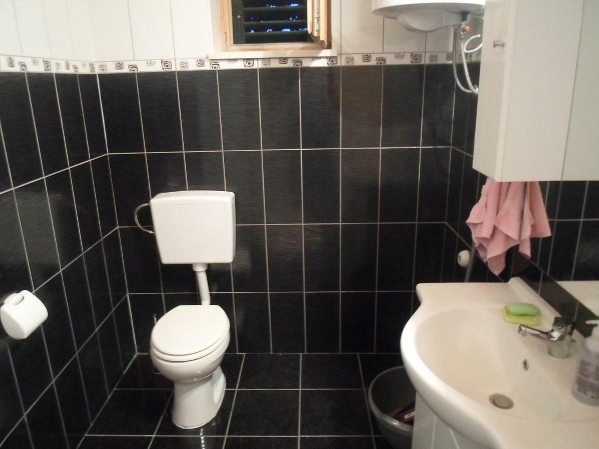 Apartment Mira Slime Luaran gambar